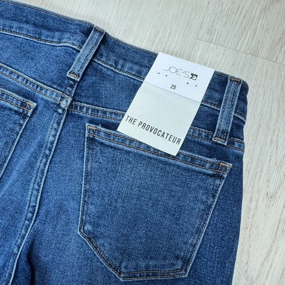 Joes Jeans The Provocateur Trouser Petite Bootcut Jeans Size 25‎ Dark Wash